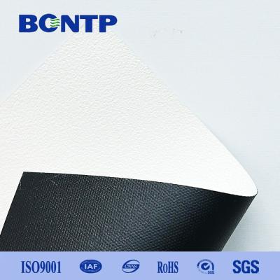 China Tejido de película de proyección blanca y negra para proyectores superplateados Tejido de pantalla de proyección en venta
