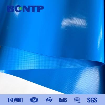 China 580gsm Waterproof PVC Tarpaulin With Polyester Coating Fabric for sale