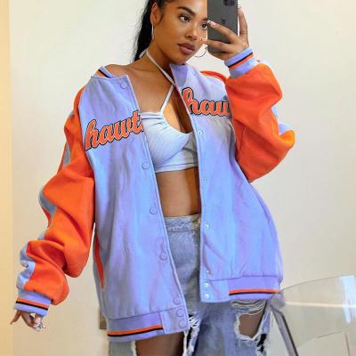 China 2022 mulheres revestem dos retalhos longos da luva dos bolsos do botão o hoodie de costura da camiseta de Streetwear da camisa do basebol da cor à venda