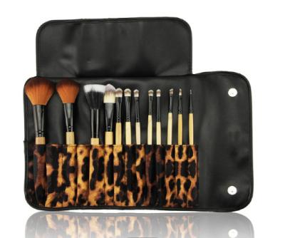 China MSDS 12piece Wooden Makeup Brush Set Synthetic Hair Makeup Brush for sale