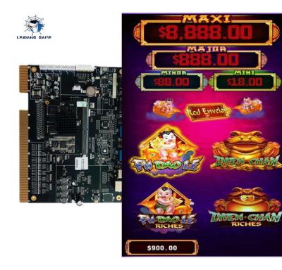 China sobre rojo de juego del gabinete de la máquina de los equipos del tablero del juego de la ranura del dinero real plástico 110V en venta