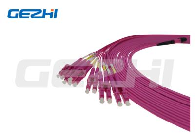 China Hembra de MPO al cable 8 del desbloqueo del duplex OM4 del LC UPC 12 24 cordones de remiendo de la fibra óptica del cable de fribra óptica de la base en venta