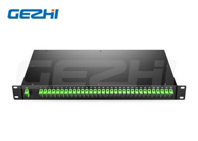 China 1x32 puerto de un solo modo de fibra PLC montaje de rack de división con conector SC / APC en venta