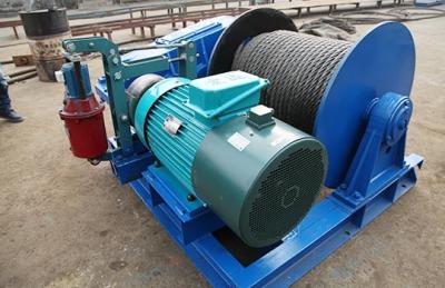 Cina 10 tonnellate della chiatta del motore diesel di verricello elettrico del verricello a motore con il cavo metallico in vendita