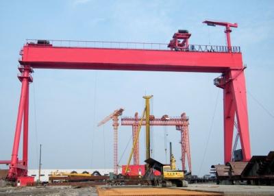 中国 頑丈な二重ガードのガントリー クレーン倉庫のために作動する5トンから50トンの容易 販売のため