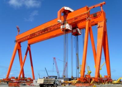 China Pórtico doble eléctrico Crane For Material Loading de la viga del taller del ODM en venta