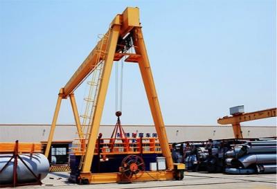 China Wind Resistant 3T-32T Electric Hoist Gantry Crane For Construction for sale