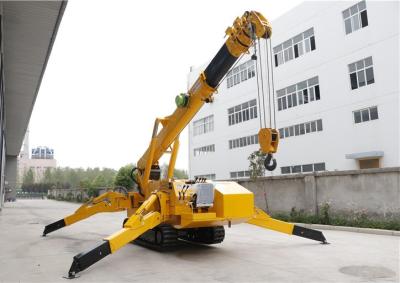 China Soportes telescópicos del nivel del auge 1T-8T Mini Spider Crane With Auto en venta