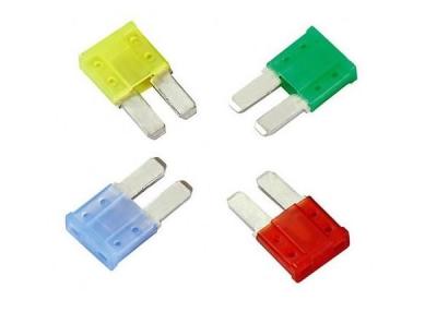 China Fast Acting Auto Blade Fuse 32V 4A With PC Resistance Burnt Material for sale
