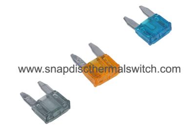 China PA / PC Material 32V 20 Amps Mini Blade Fuse UL Standard For Submarine for sale