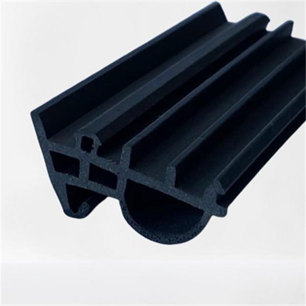 Quality Windproof Rubber Strip Customizable And Soundproof For Windows for sale