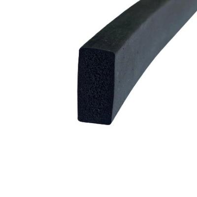 China 65±5 Hardness EPDM Foam Rubber Gasket Silicone Seal Strip with Custom Service for sale