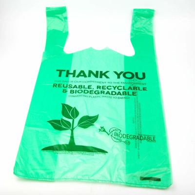 Chine Le bio légume compostable basé de 40% met en sac la couleur verte matérielle de fécule de maïs à vendre