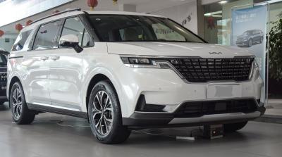 China 2.0T Deluxe Edition Vehículos a gasolina KIA Carnival MVP 2021 5 puertas 7 asientos MPV en venta