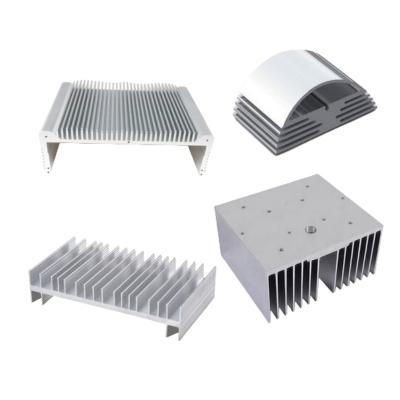 China Disposición térmica compacta del disipador de calor de extrusión industrial de aluminio en venta