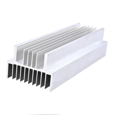China Profile del disipador de calor de extrusión de aluminio ligero en venta