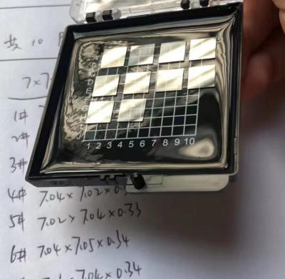 中国 JDCD05-001-005 5*5mm2*0.5mm 電子グレード単結晶ダイヤモンド、N含有量 販売のため