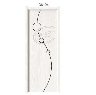 中国 縞の象眼細工と防水BES DK-04 WPC木ポリ塩化ビニールの合成物の純粋で、完全なwpcのドアのwpcの空のドアの低価格。 販売のため