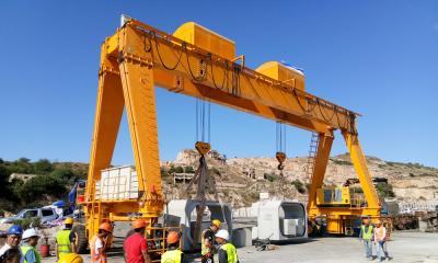 China Heavy Duty RTG Mobile Gantry Crane 10t~200t Load Capacity With 10~50m Span for sale