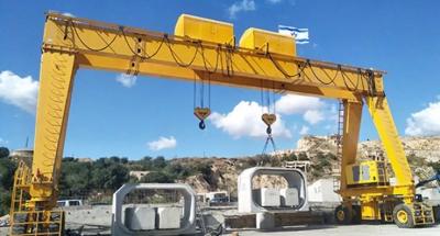 China Double Girder Mobile Port Container Gantry Crane 50ton for sale