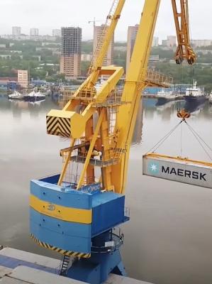 China CCS BV 6m to 50m Portal Slewing Crane Container Lifting Crane With Track zu verkaufen