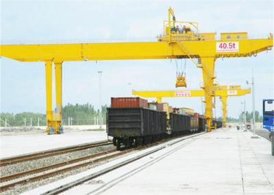 China RMG Ship Container Rail Mounted Gantry Crane Double Beam High Efficient for sale