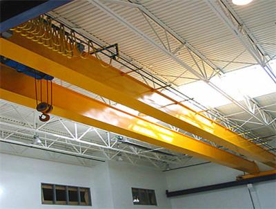 China Top Running Type Overhead EOT Crane 40t Load for sale
