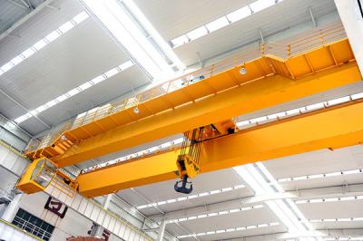 China 30~300t Double Girder Overhead Cranes Lifting Big Tonnage Product With Hook for sale