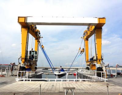 China Lifting And Repair Boat Hoist Crane Color Customized With Load Capacity 300t for sale