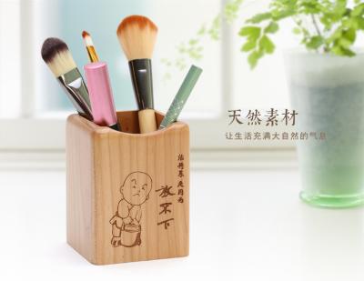 China Soporte de escritorio de madera gráfico del tenedor de la pluma del laser mini artes de madera artísticos de 75 de x 73 x de 98m m en venta