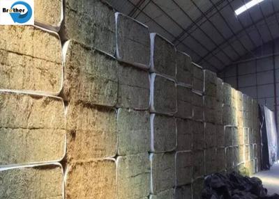 中国 China Round Hay Bales Net Wrap Manufacturer,Woven Polypropylene Hay Bale Sleeves Cloth Roll Moisture Proof UV Treated 販売のため