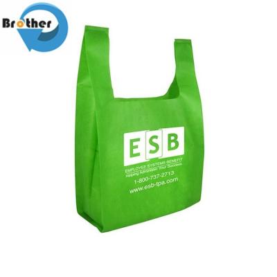 China Multicolor Customized D W U Cut Foldable Reusable Non Woven T-Shirt Bag for Shopping Packing à venda