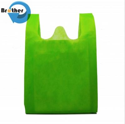 China Wholesale Cheap Die Cut Non Woven Cloth Shopping Bag T Shirt Non Woven Shopping Bag en venta