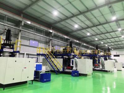 China Máquinas de soplado de extrusores de 200L de ocho capas para hacer tanques de agua de plástico en venta
