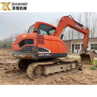 Chine Excavateur Doosan 55 de 5 tonnes DH55 Excavateur Doosan d'occasion 0,175M3 Seau à vendre