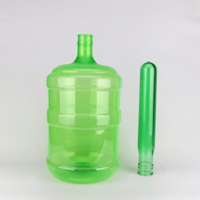 China 5 pré-forma plástica do ANIMAL DE ESTIMAÇÃO da garrafa de água 300g 400g do galão/pré-forma plástica do animal de estimação galão bottles/5 do animal de estimação à venda