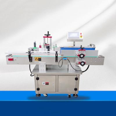 China Automatic Sticker Bottle Labeling Machine For Square Round Beer Bottles for sale