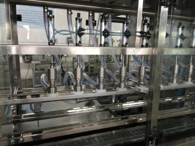 Chine Machine de remplissage d'eau potable entièrement automatique CE 5L-6L Capacité de remplissage à vendre
