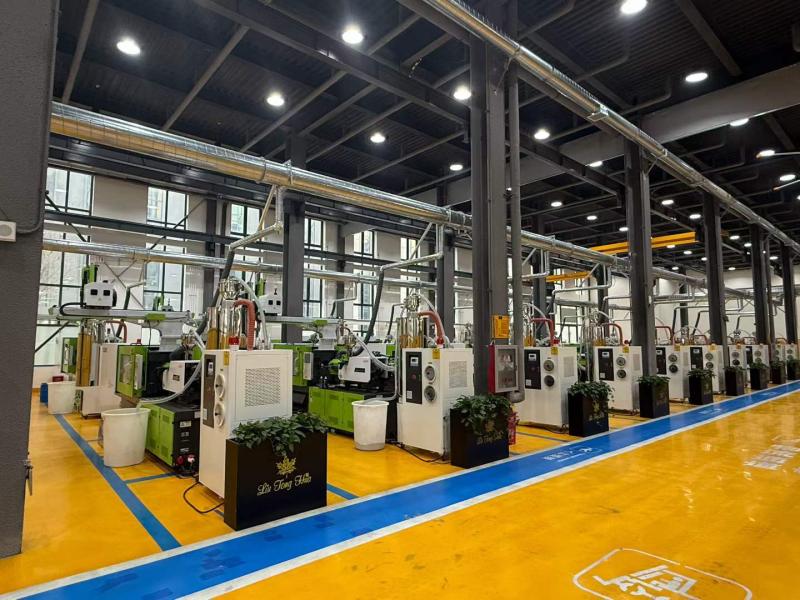 Verified China supplier - Guangzhou Tonghua Automobile Parts Co., Ltd.