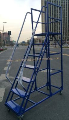 China Manual Picking High Climbing Ladder with Movable Wheel for sale