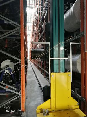 China Guindaste da pilha da carga pesada para a velocidade running automatizada 300M/MIN de sistema do armazenamento e de recuperação à venda