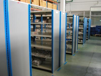 中国 側面、スペイシー システムが付いている冷間圧延された鋼鉄 ボルトレス 棚の軽量棚 販売のため