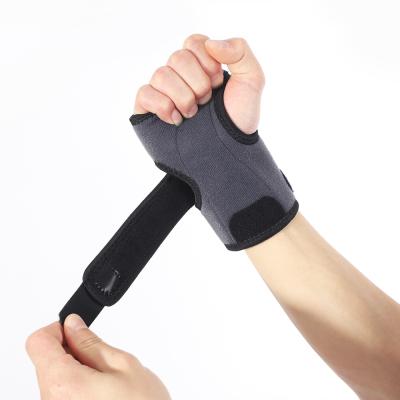 China Elbow Brace Strap Adjustable Elbow Support With Gel Compression Pad For Golfers for sale