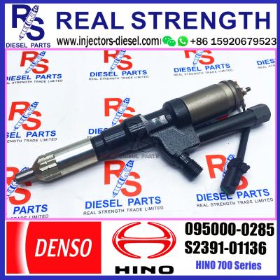 China Common Rail Fuel Injector 095000-0284 095000-0285 9709500-028 For Hino F17D 23910-1135 23910-1136  S2391-01136 for sale
