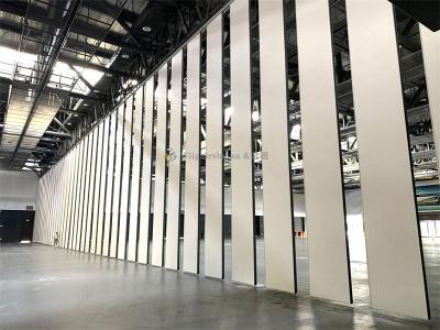 China 2000mm-6000Mm Height Acoustic Folding Partition Walls Commercial Fireproof for sale