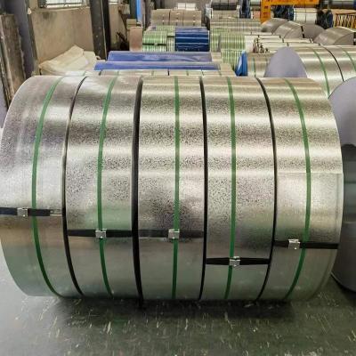 China Bobina de acero galvanizada lentejuela regular de la capa del cinc con el grueso de 0,3 - de 3m m en venta