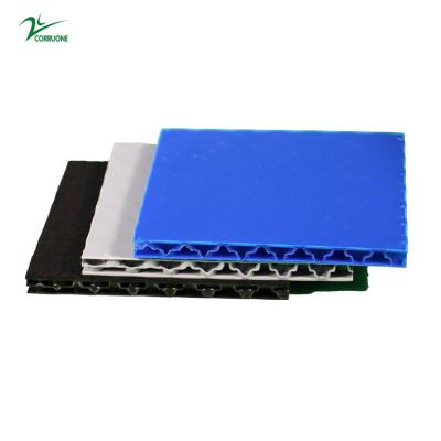 China Soundproof PP Honeycomb Sheet For Lightweight Sound Insulation for sale