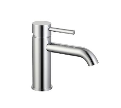 中国 Cold And Hot Water OEM Bathroom Mixer Faucet Single Lever Chrome Brass 販売のため