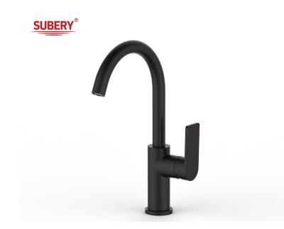 China Matt Black Brass Kitchen Sink Faucets Cold And Hot OEM Single Lever for sale
