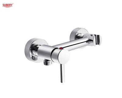 中国 Single Lever Bath Shower Faucets Annular Knurl Handle Chrome Brass Cold And Hot Water 販売のため